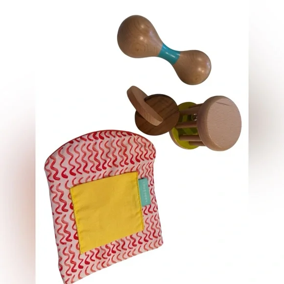 Lovevery 8 toy Bundle from the Charmer Kit for 3-4 months - Picture 2 of 11